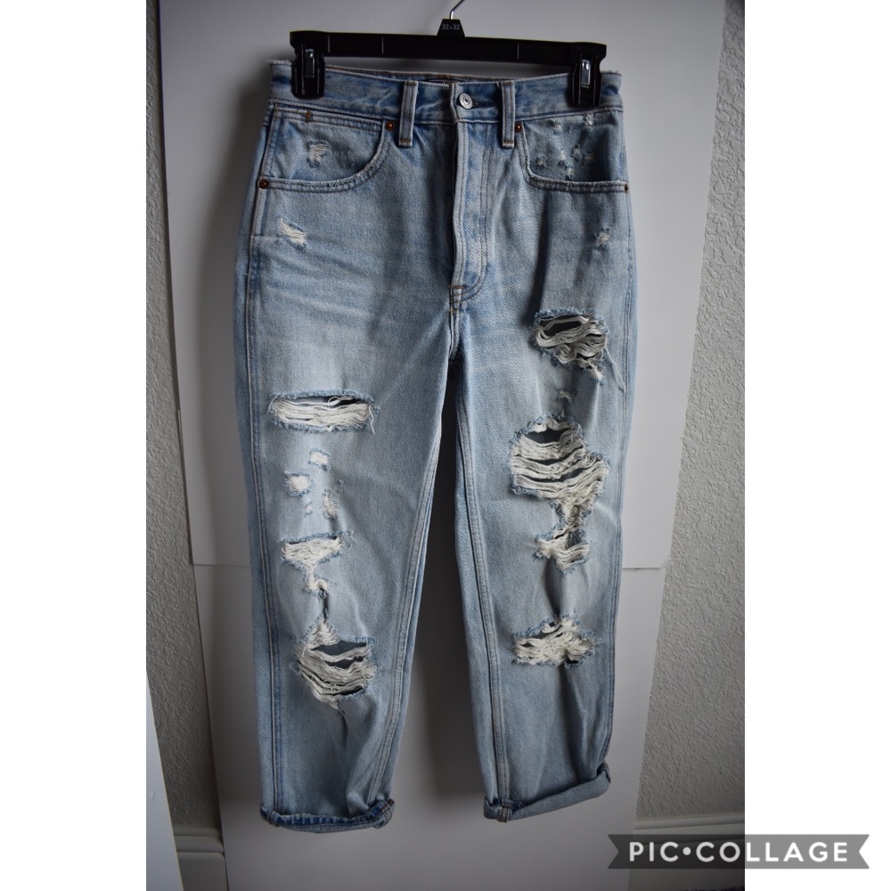 Ripped High Rise Straight Jeans